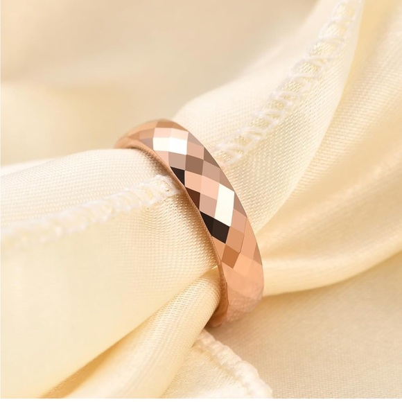 UNISEX - Rose Gold 6mm Tungsten Wedding Band ~ Mens Womens Faceted Bridal Ring - Picture 1 of 8